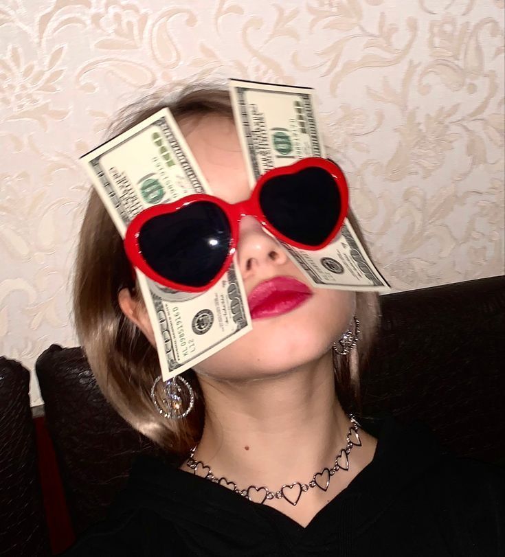 Girlboss Edit